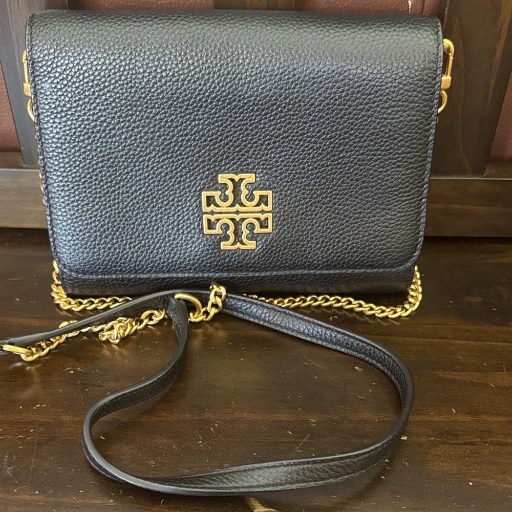 Tory Burch Black Crossbody Bag with Gold Chain